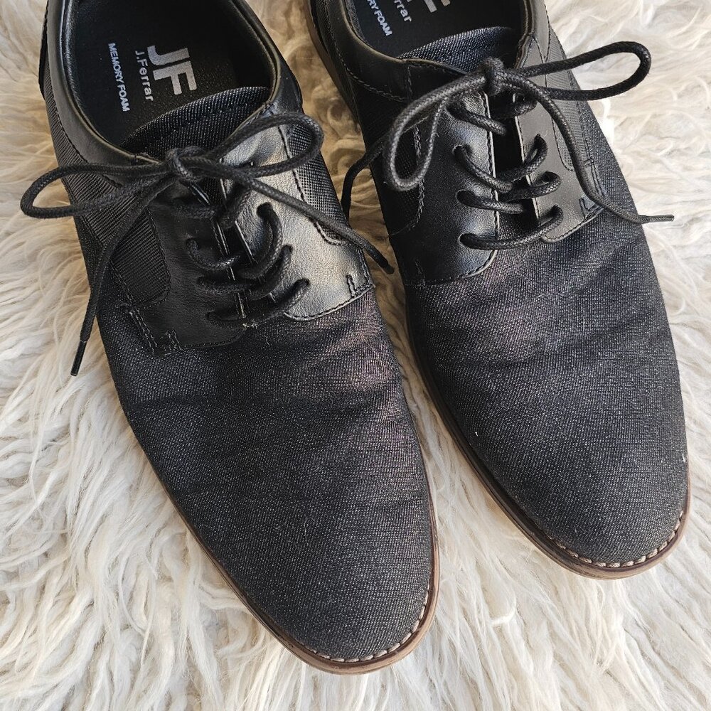J. Ferrar Carver Mens Round Closed Toe Oxford Shoes